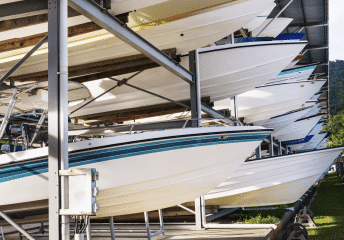 What is a tri hull boat