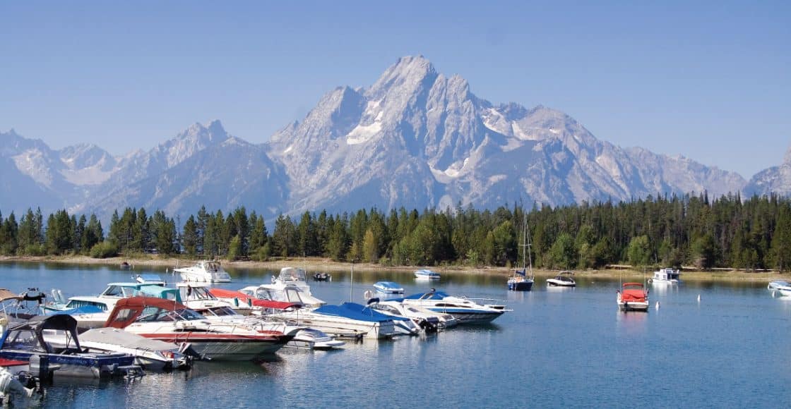 Lakes in Wyoming for Boating.