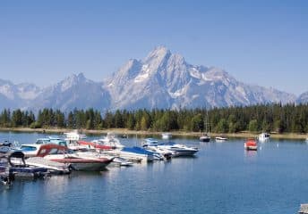 Lakes in Wyoming for Boating.