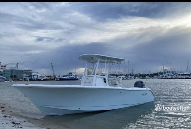 Amazing 2020 Sea Hunt 225,perfect for family fun, fishing or sandbar. 