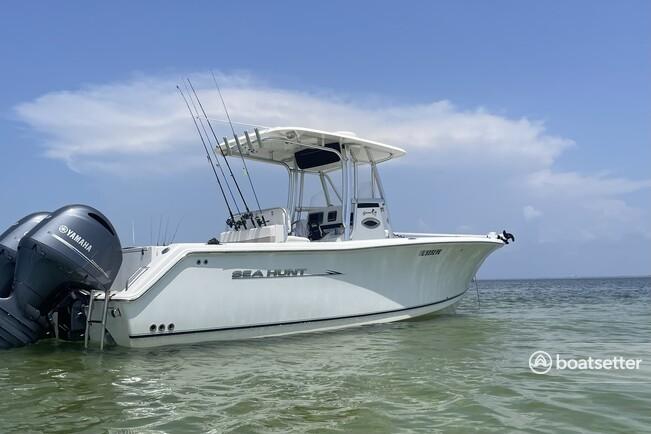 27' Gamefish with trolling motor in Panama City Beach, FL!