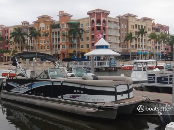 Deluxe 27 ' Triton 300 HP Outboard 