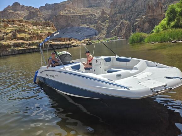 2023 Tahoe 2150 Deck Boat