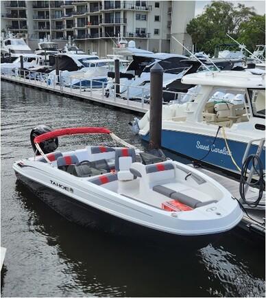 2024 Tahoe 21.5 ft Boat for Rent – Your Perfect Day Awaits!