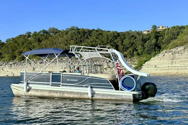 **NEW** Double Decker Pontoon w/SLIDE on LAKE TRAVIS