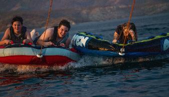 Swimming and watersports on lake pleasant