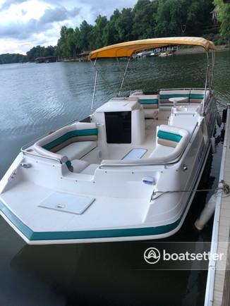 1997 Hurricane 24' Deck boat for rent on Lake Norm